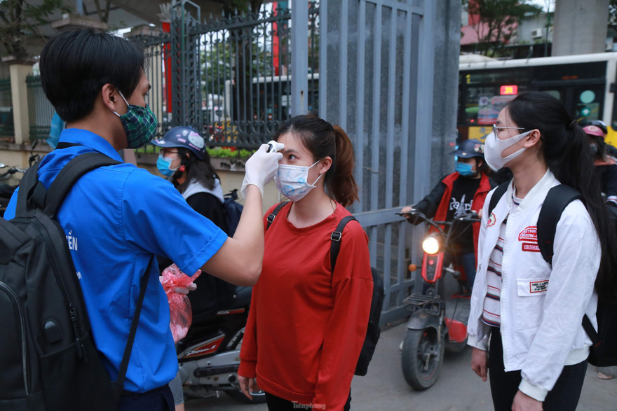 Mở cửa trường ĐH, sinh viên từ vùng dịch chưa hết giãn cách sẽ phải tự cách ly