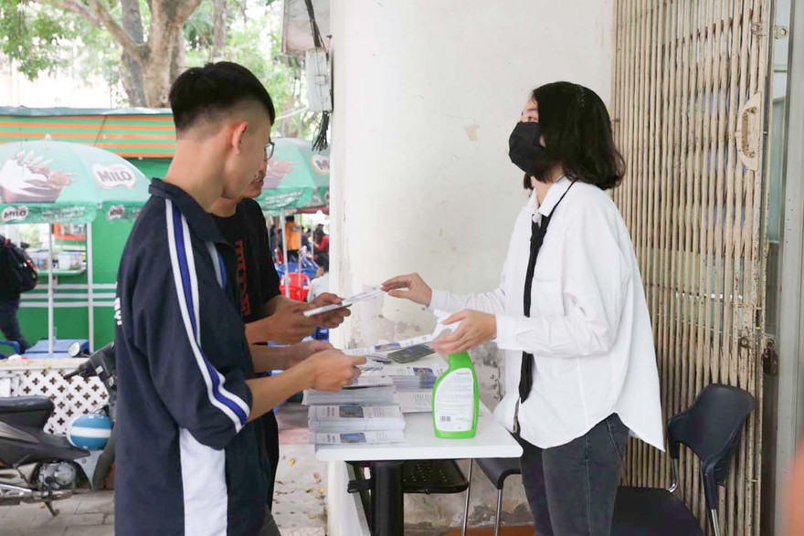 ĐH Quốc gia Hà Nội cho sinh viên nghỉ sau 1 tuần đi học