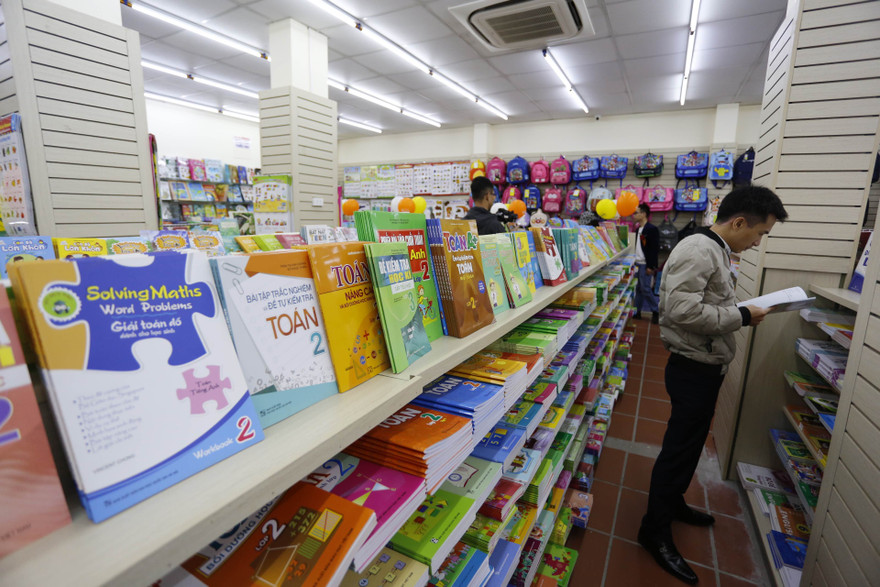 Trong bộ SGK lớp 1 mới có cuốn sách tăng hơn 300%