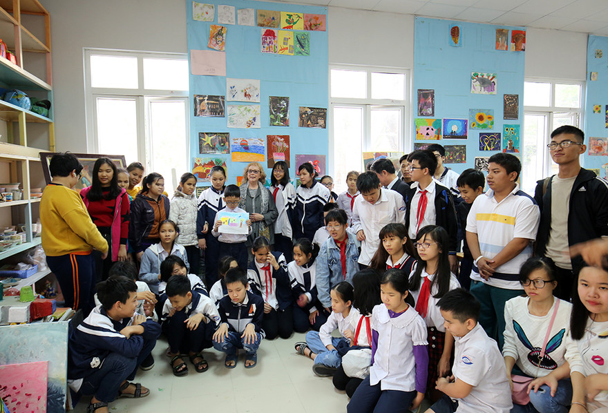 Nghệ thuật vượt qua thị giác của học sinh trường Nguyễn Đình Chiểu