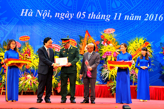 Số lượng giáo sư, phó giáo sư được phong tăng gần gấp đôi năm 2016