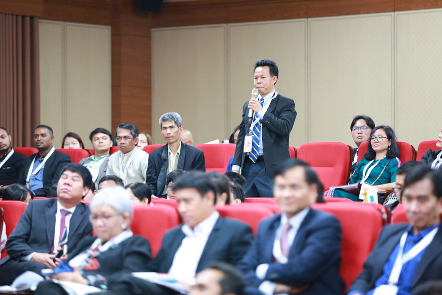 Đại biểu phát biểu tại diễn đàn