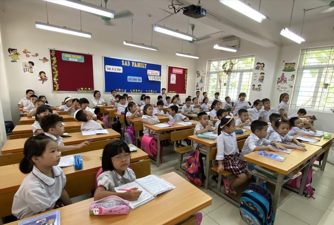 Vì sao tăng tiết môn tiếng Việt lớp 1