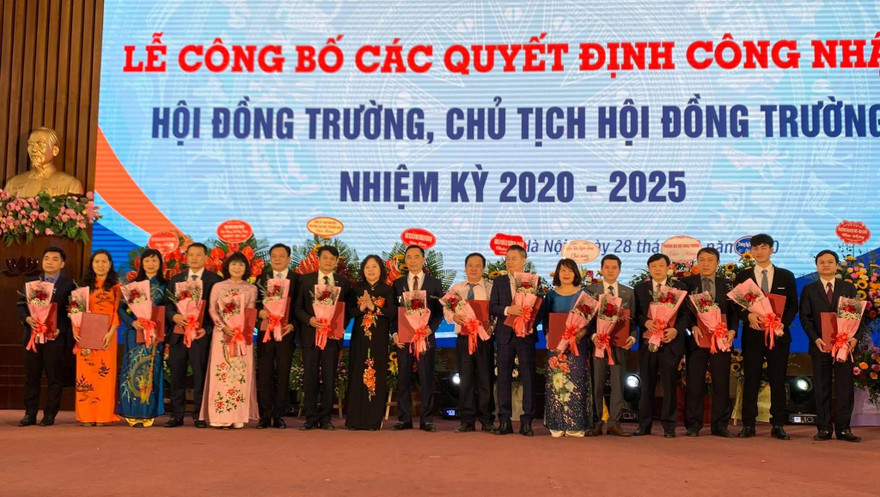 Trường ĐH Thương Mại công bố Hội đồng trường mới