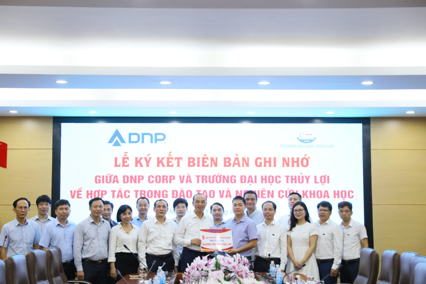 Trường Đại học hợp tác với doanh nghiệp nghiên cứu khoa học