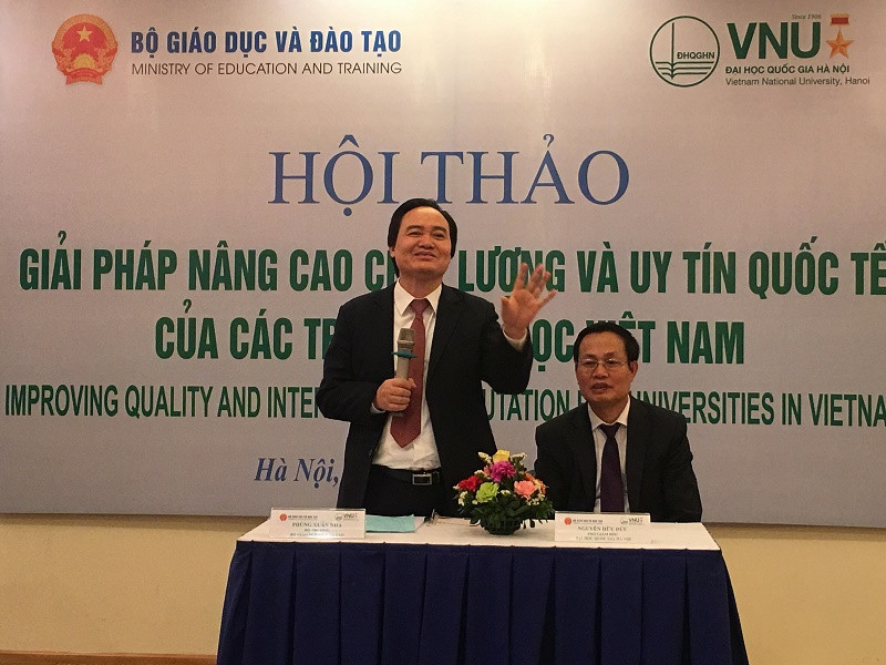 Bộ trưởng Phùng Xuân Nhạ phát biểu tại hội thảo