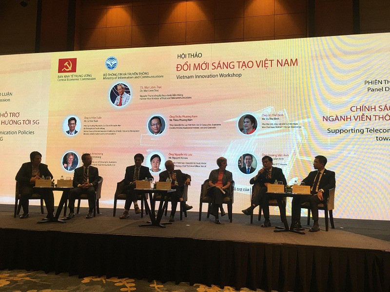 Các diễn giả tham gia thảo luận tại hội thảo