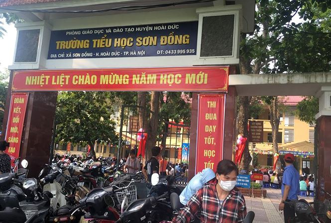 Tổng số tiền phải nộp lên đến 8 triệu đồng, phụ huynh trường tiểu học Sơn Đồng bức xúc đòi làm rõ