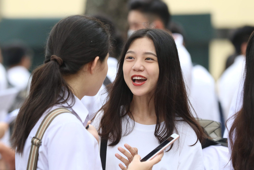 Thông tin nóng về kỳ thi THPT 2020: Vẫn tách điểm môn thành phần bài tổ hợp