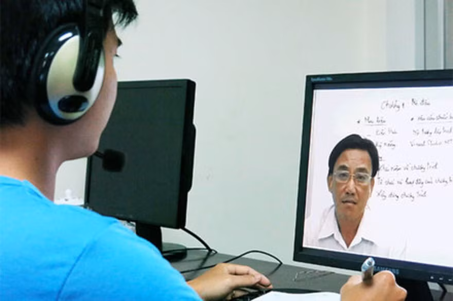 Khuyến khích các trường ĐH đào tạo từ xa khi sinh viên nghỉ học dài ngày
