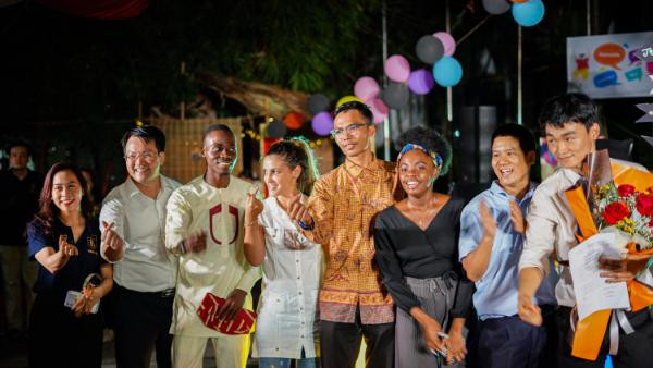 CLB sinh viên quốc tế tại ĐH quốc gia Hà Nội