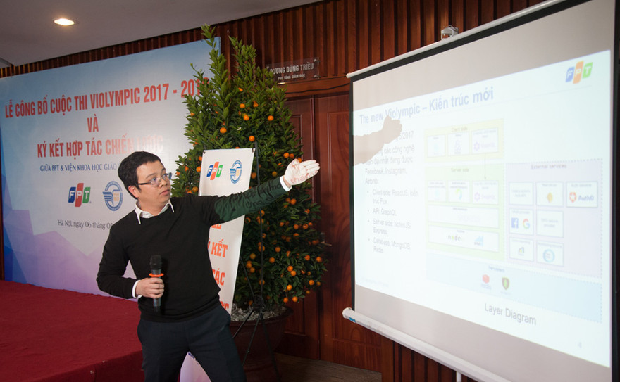 Đưa ứng dụng chat bot - robot vào kỳ thi Violympic