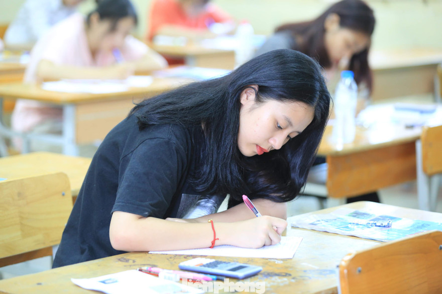 Nhiều địa phương đồng loạt công bố điểm thi THPT từ 0h ngày 14/7