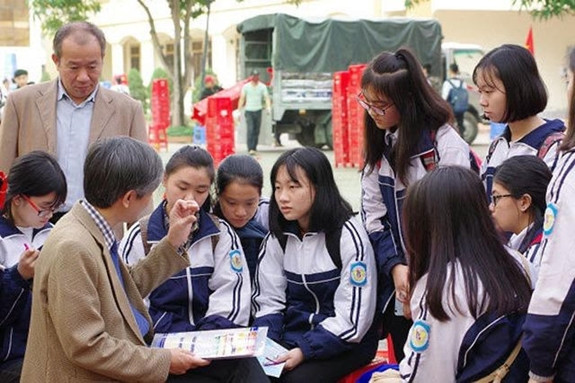 Tuyến sinh ở Đại học Kinh tế Quốc dân năm nay có gì lạ?