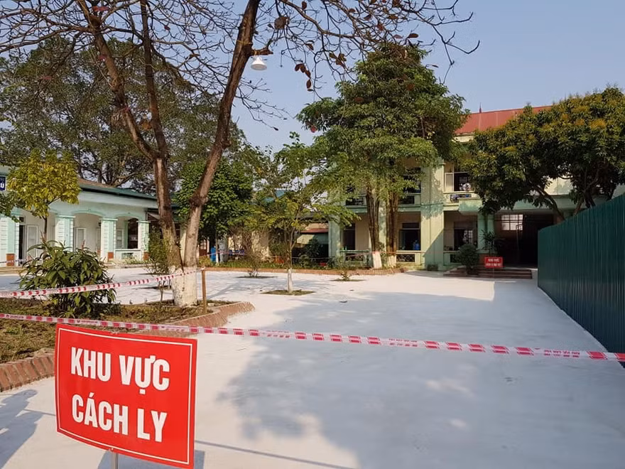 Buộc cách ly cô gái về từ vùng dịch Hàn Quốc khai báo y tế không trung thực