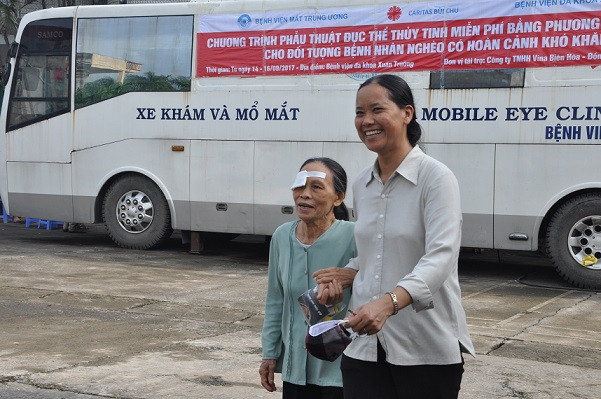 15 tỷ đồng mổ mắt miễn phí cho 5000 bệnh nhân