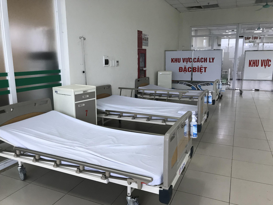 Khu cách ly bệnh nhân nhiễm virus corona mới tại BV Bệnh Nhiệt đới T.Ư. Ảnh: Thái Hà