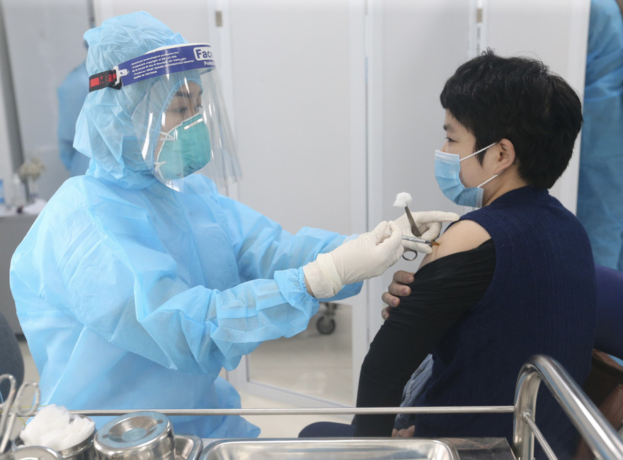 Mở rộng đối tượng tiêm thử nghiệm vắc xin made in Việt Nam