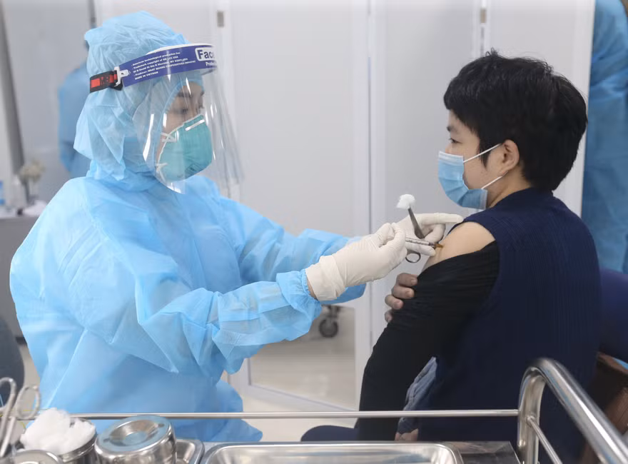 Mở rộng đối tượng tiêm thử nghiệm vắc xin made in Việt Nam