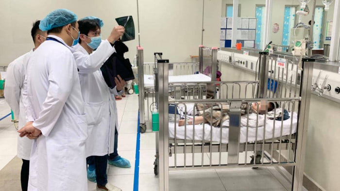 Kết quả chụp sọ não của bé gái rơi từ tầng 13 chung cư