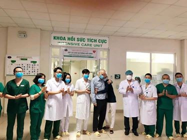 22 giờ ngày 13/4, bệnh nhân người Anh được xuất viện