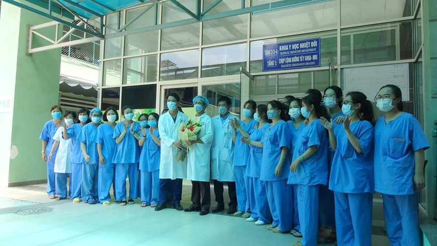 Thêm 16 bệnh nhân được chữa khỏi COVID-19