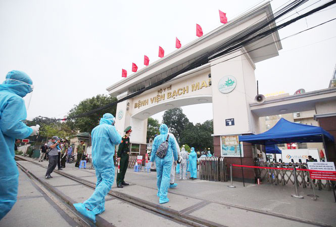 Thứ trưởng Bộ Y tế: Trong ổ dịch Bạch Mai có 3 tâm dịch