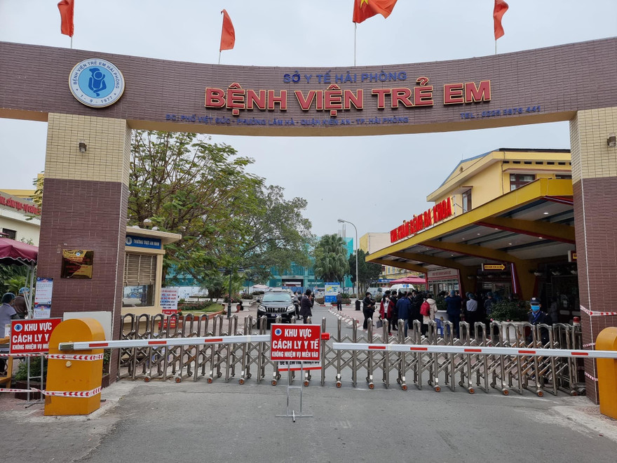 Kết quả xét nghiệm 31 y bác sĩ tiếp xúc trực tiếp với BN1561 tại Hải Phòng