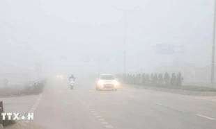 Xuất hiện sương mù dày đặc, phủ trắng tại An Giang ngày 7/3