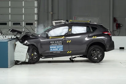 Nhiều SUV nhận điểm kém về khả năng bảo vệ cổ hành khách