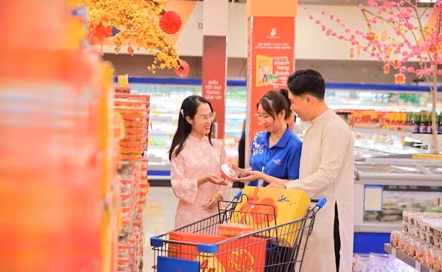 Hàng Việt chiếm lĩnh thị trường Tết