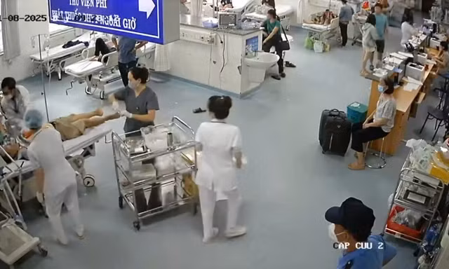 Cứu sống bệnh nhân bị điện giật ngưng tim
