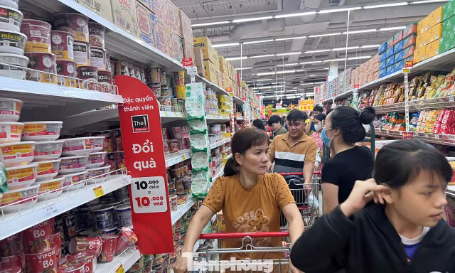 Siêu thị 'lột xác' giữ chân khách hàng