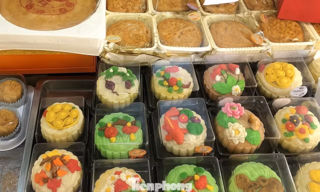 Rủi ro từ bánh trung thu trôi nổi