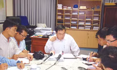 Ông Phạm Văn Dung tại cuộc họp báo