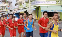 'Rèn binh' trước giờ khai mạc giải Việt dã Tiền Phong