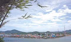 Chủ nhà chờ tái sinh