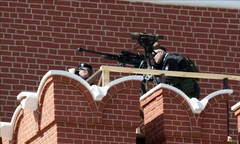 [ẢNH] Lính bắn tỉa Nga âm thầm bảo vệ Ngày Chiến thắng