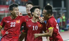 Công Phượng (số 10) góp mặt ở đội hình tiêu biểu SEA Games 28. Ảnh: Đức Cường.