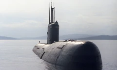 Nghiệm thu tàu ngầm Hà Nội