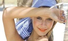 Ngắm tân Hoa hậu Thế giới 2010