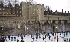 10 sân trượt băng đẹp nhất châu Âu