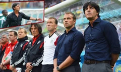 HLV Loew vẫn nhất quyết chưa chịu giặt chiếc áo sơ mi xanh tím than may mắn tại World Cup năm nay.