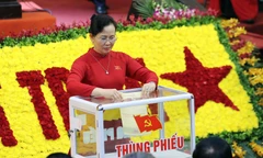 Bỏ phiếu bầu Ban chấp hành Đảng bộ tỉnh Hà Nam nhiệm kỳ 2020-2025 Ảnh: hoàng Mạnh Thắng 