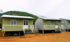 Ông Đoàn Ngọc Hải chuyển thêm tiền, hứa dự tân gia nhà tình thương ở Nam Trà My 