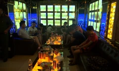 Đột kích nhà hàng ở Sài Gòn phát hiện hàng chục người đang phê ma tuý