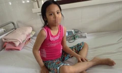  Bệnh nhi trước lúc ra viện. Ảnh: Sức Khỏe Đời Sống 