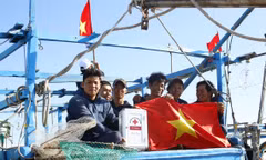 Nhà báo Lê Xuân Sơn và bà Nguyễn Thị Phượng