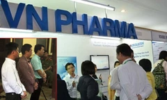 4,7 tỷ USD & người “gác cửa”