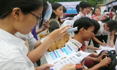 Người trẻ quan tâm nhiều đến vấn đề việc làm.